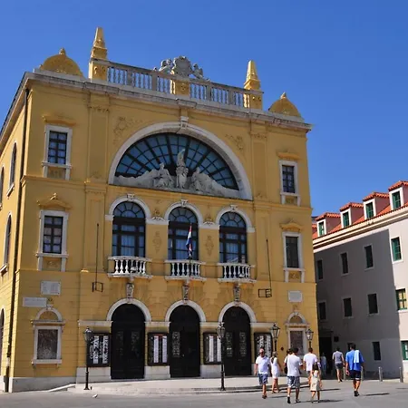 Pensjonat & Dujam 4*