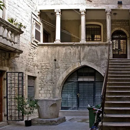 Guest house & Dujam Split