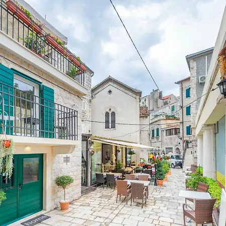 & Dujam Pensjonat 4*