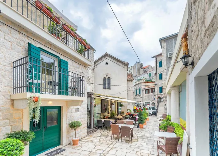 & Dujam Vendégház 4*