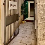 & Dujam Affittacamere