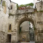 & Dujam Spalato